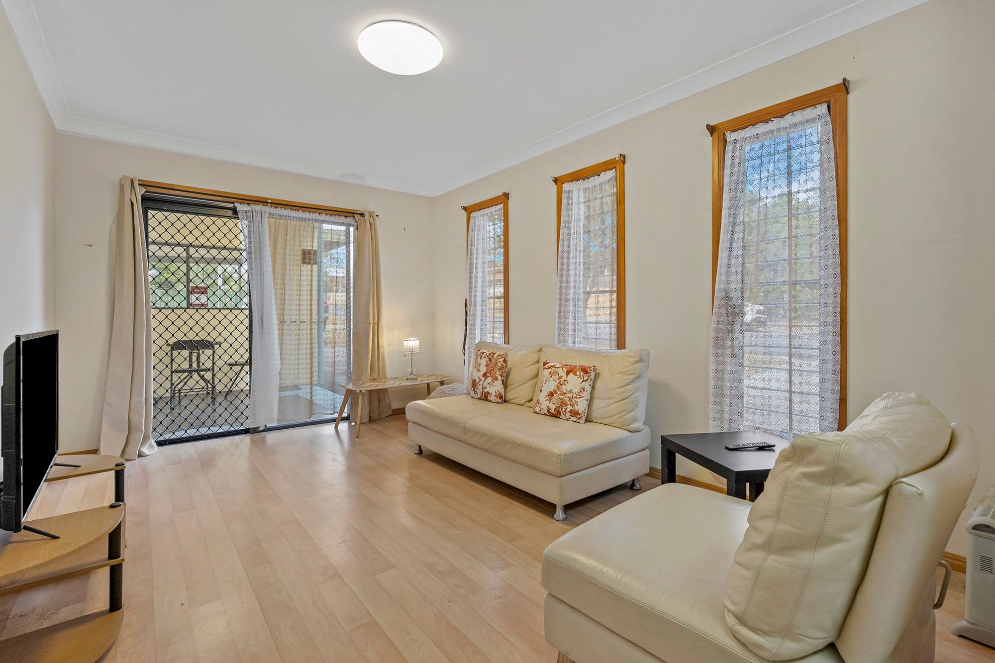 10 Selsey Street, Runcorn QLD 4113, Runcorn - Thumbnail 3