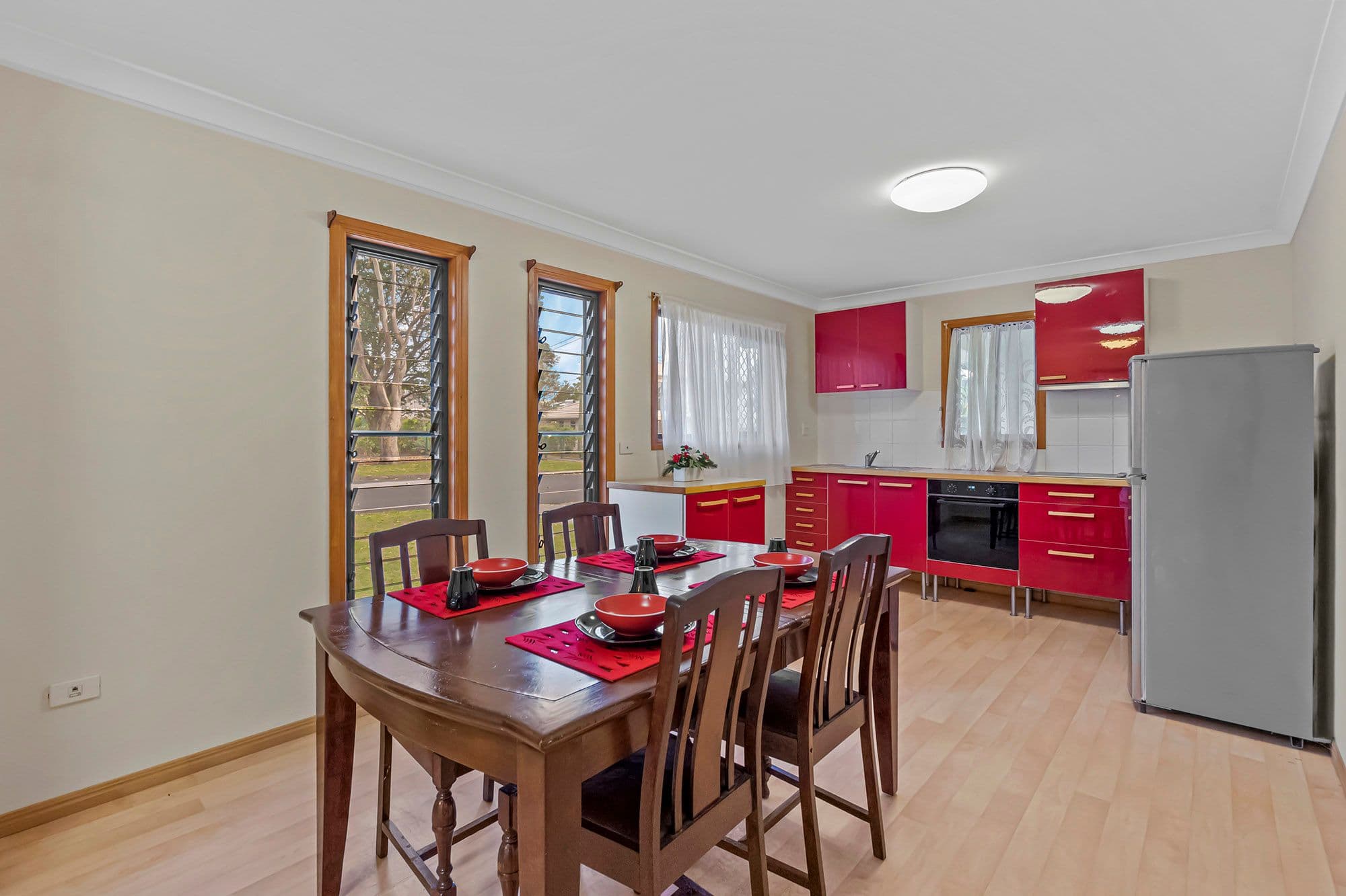 10 Selsey Street, Runcorn QLD 4113, Runcorn - Thumbnail 4
