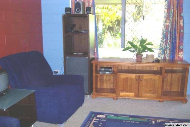 6  Campbell Street, HERMIT PARK QLD 4812, Hermit Park - Thumbnail 3