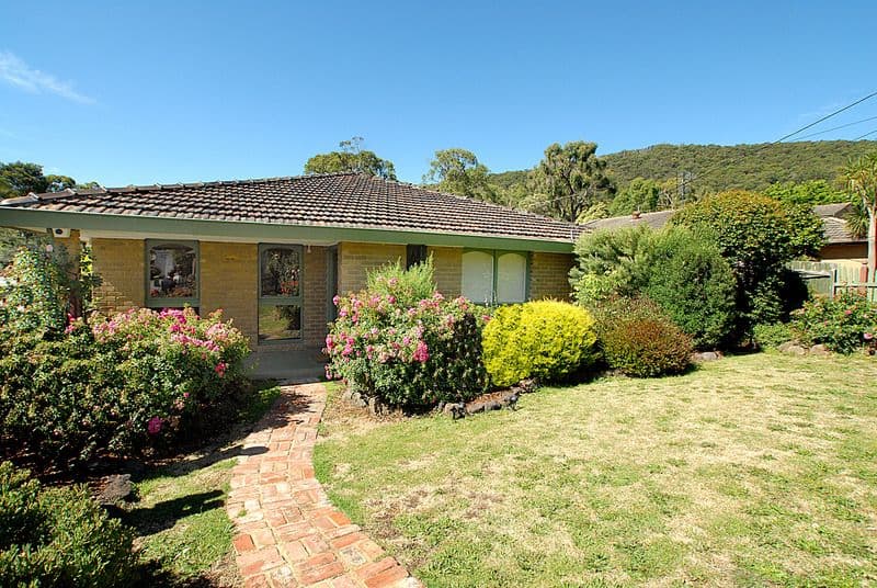 23 Chestnut Avenue, FERNTREE GULLY VIC 3156, Ferntree Gully - Image 1