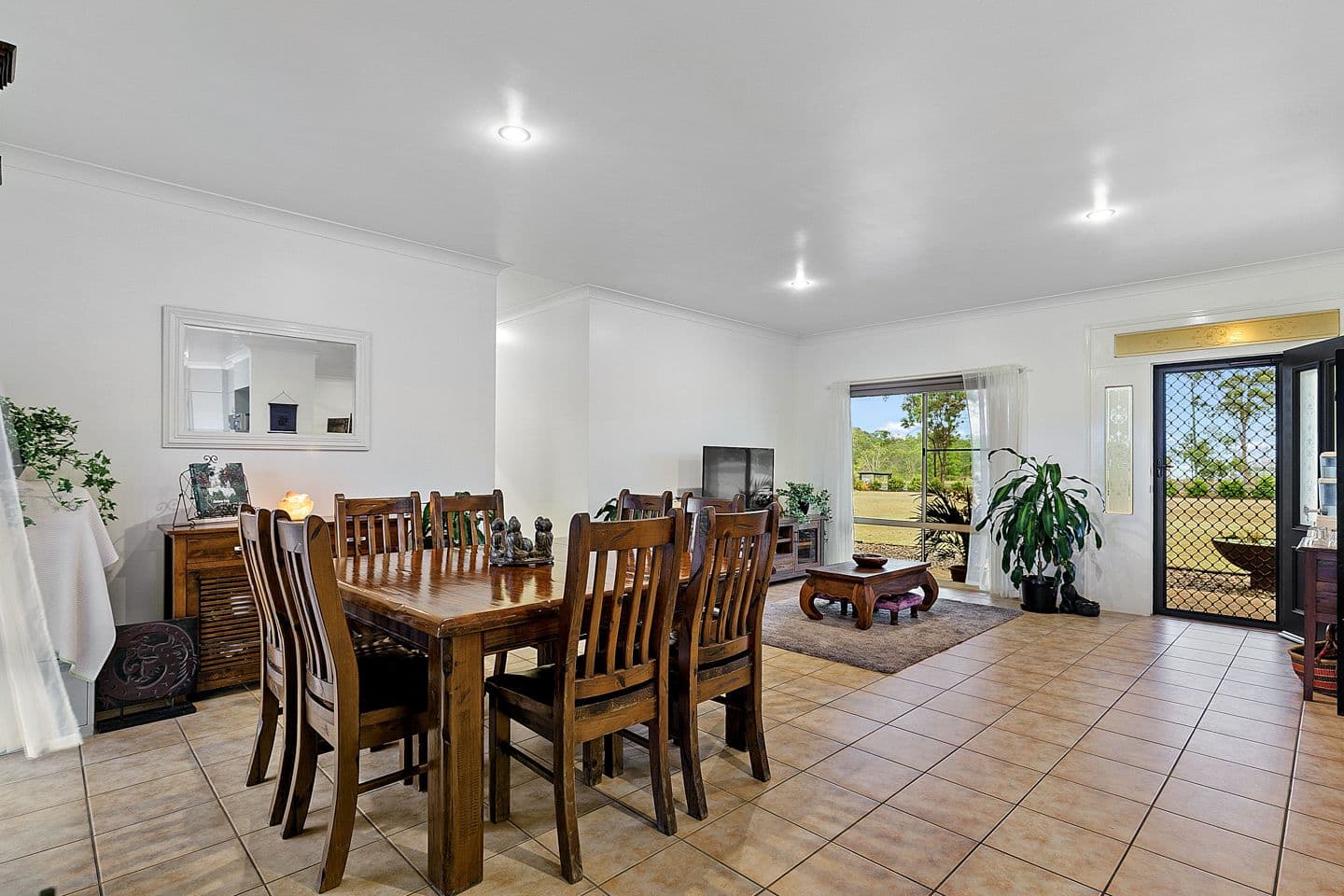 11 Green Acres Road, Dundowran QLD 4655, Dundowran - Thumbnail 7