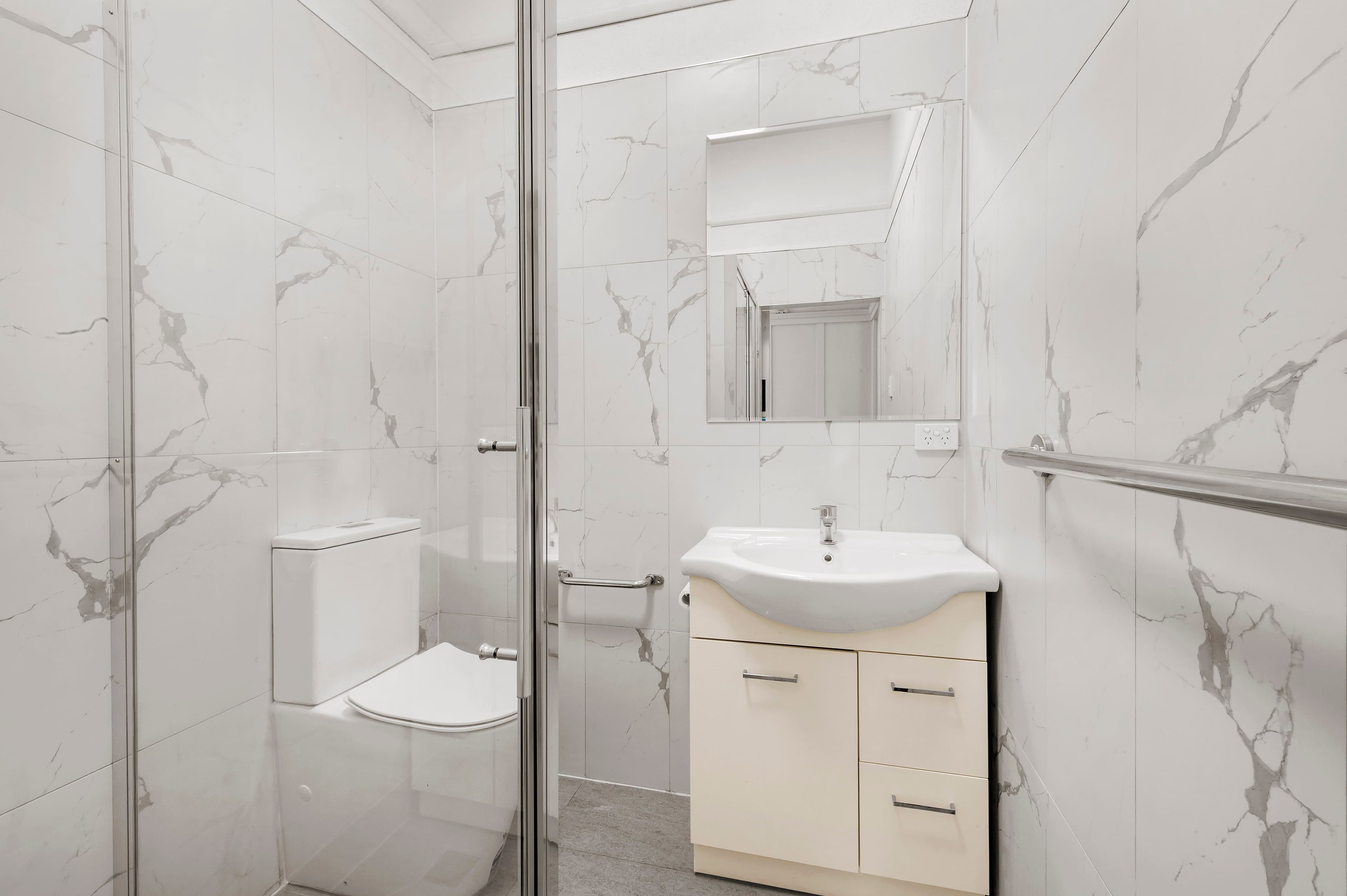 42 Hotham Street, Hughesdale VIC 3166, Hughesdale - Thumbnail 7