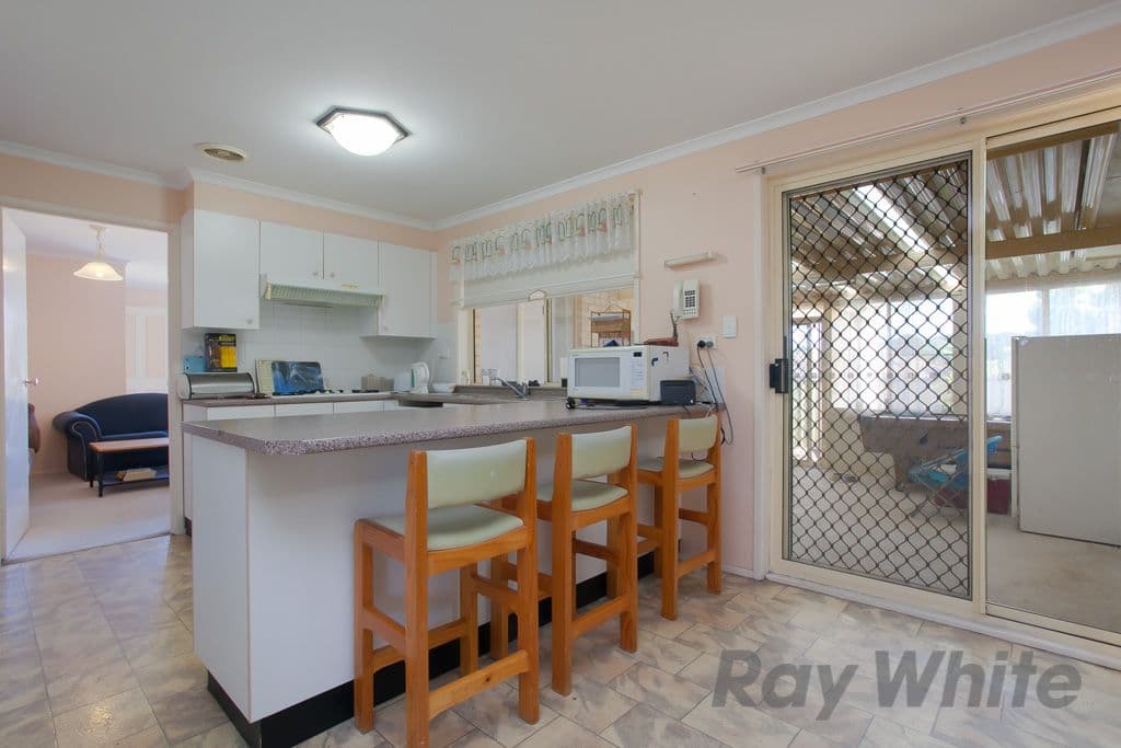 4 Benjamin Drive, WALLSEND NSW 2287, Wallsend - Thumbnail 2