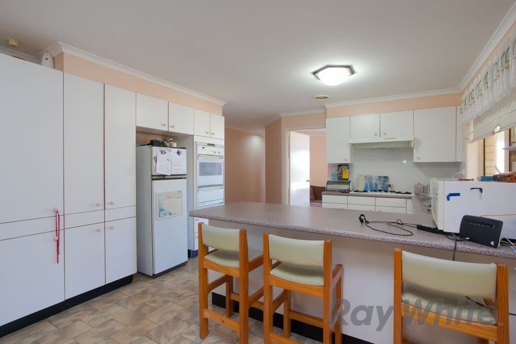 4 Benjamin Drive, WALLSEND NSW 2287, Wallsend - Thumbnail 3