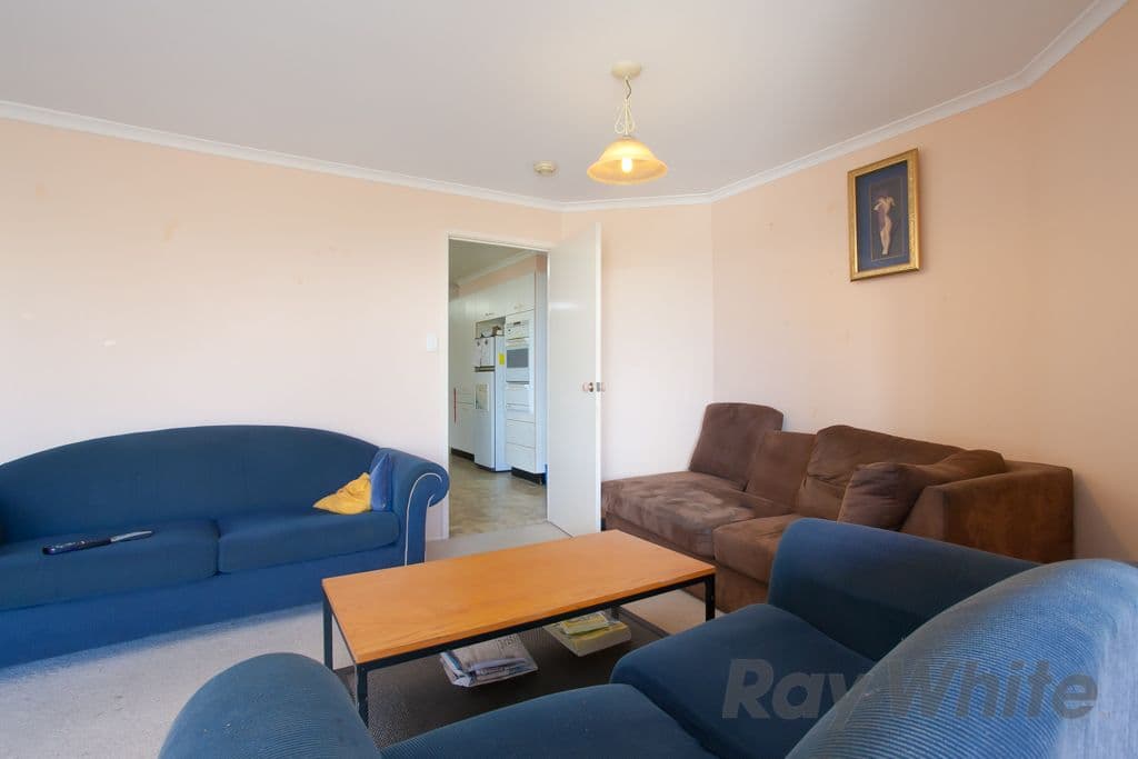 4 Benjamin Drive, WALLSEND NSW 2287, Wallsend - Thumbnail 8