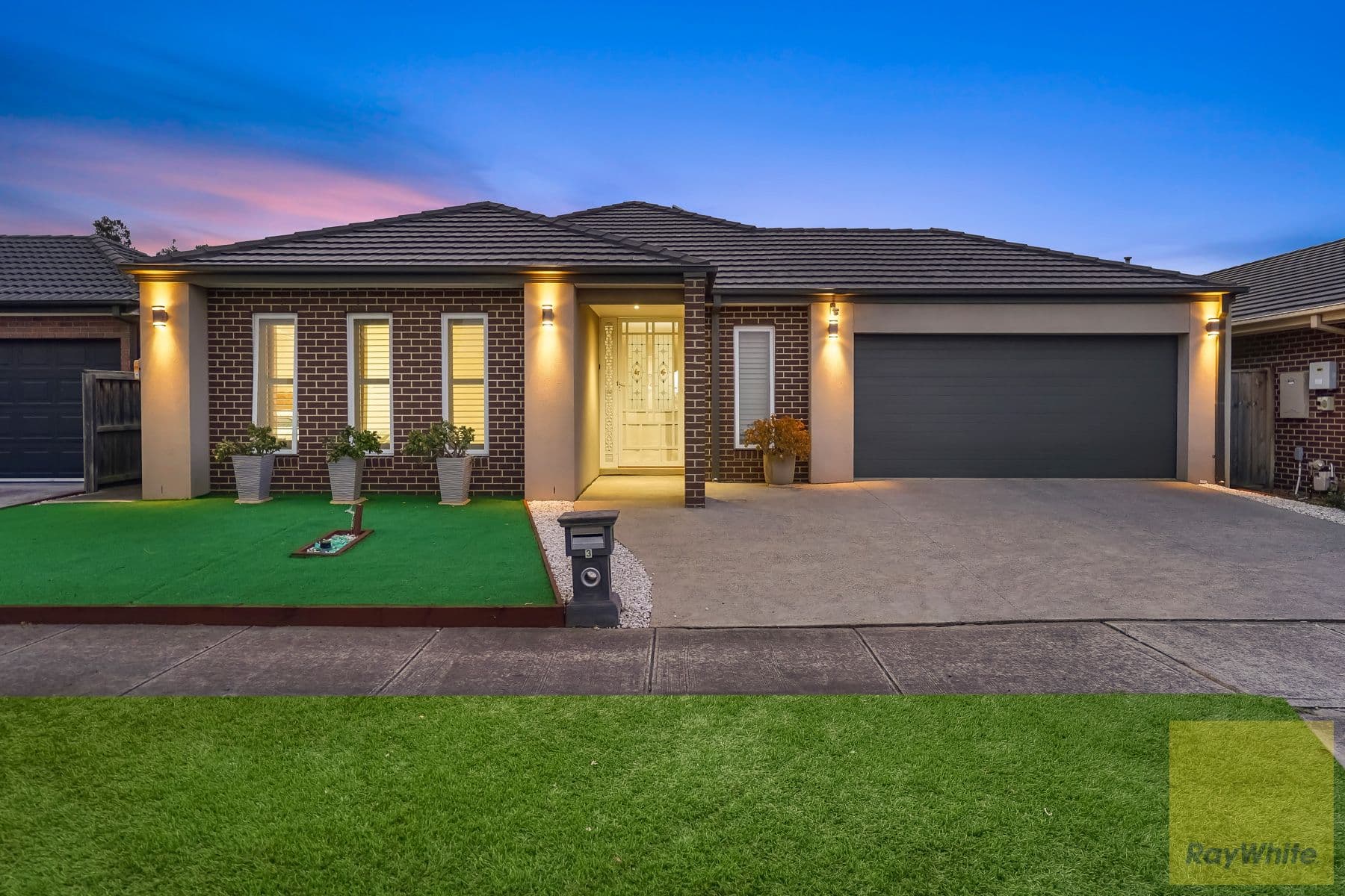 16/1531 Ballarto Road, Clyde - Image 1