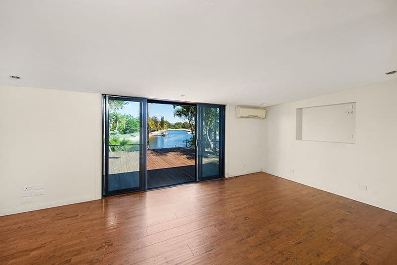 52 Alec Avenue, Mermaid Waters QLD 4218, Mermaid Waters - Thumbnail 5