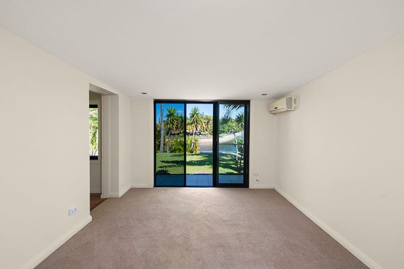 52 Alec Avenue, Mermaid Waters QLD 4218, Mermaid Waters - Thumbnail 6
