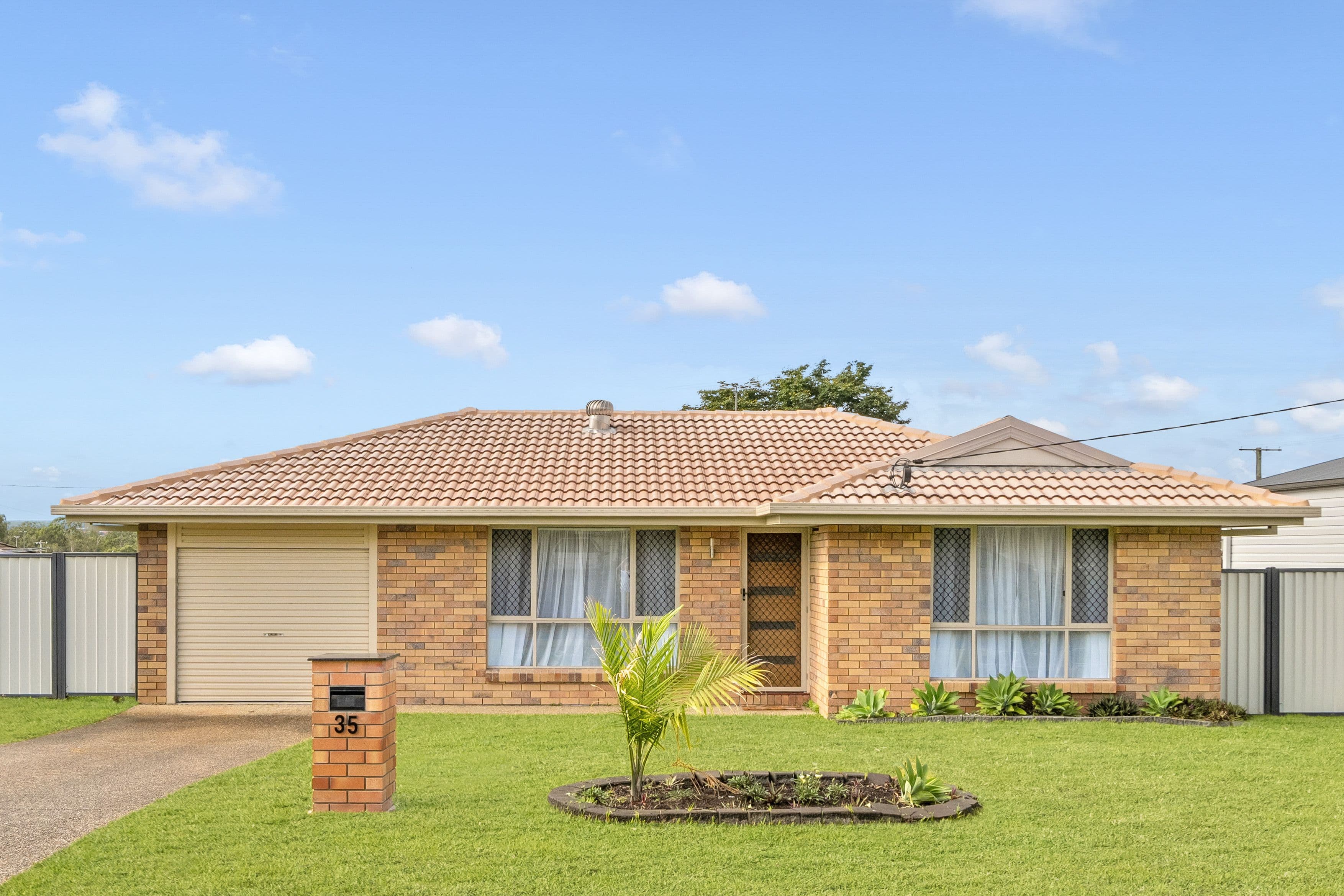 35 Commander Street, Deception Bay QLD 4508, Deception Bay - Image 1