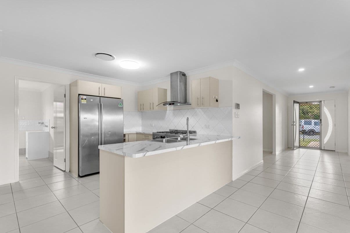 40 Sanderling Street, Taigum QLD 4018, Taigum - Thumbnail 3