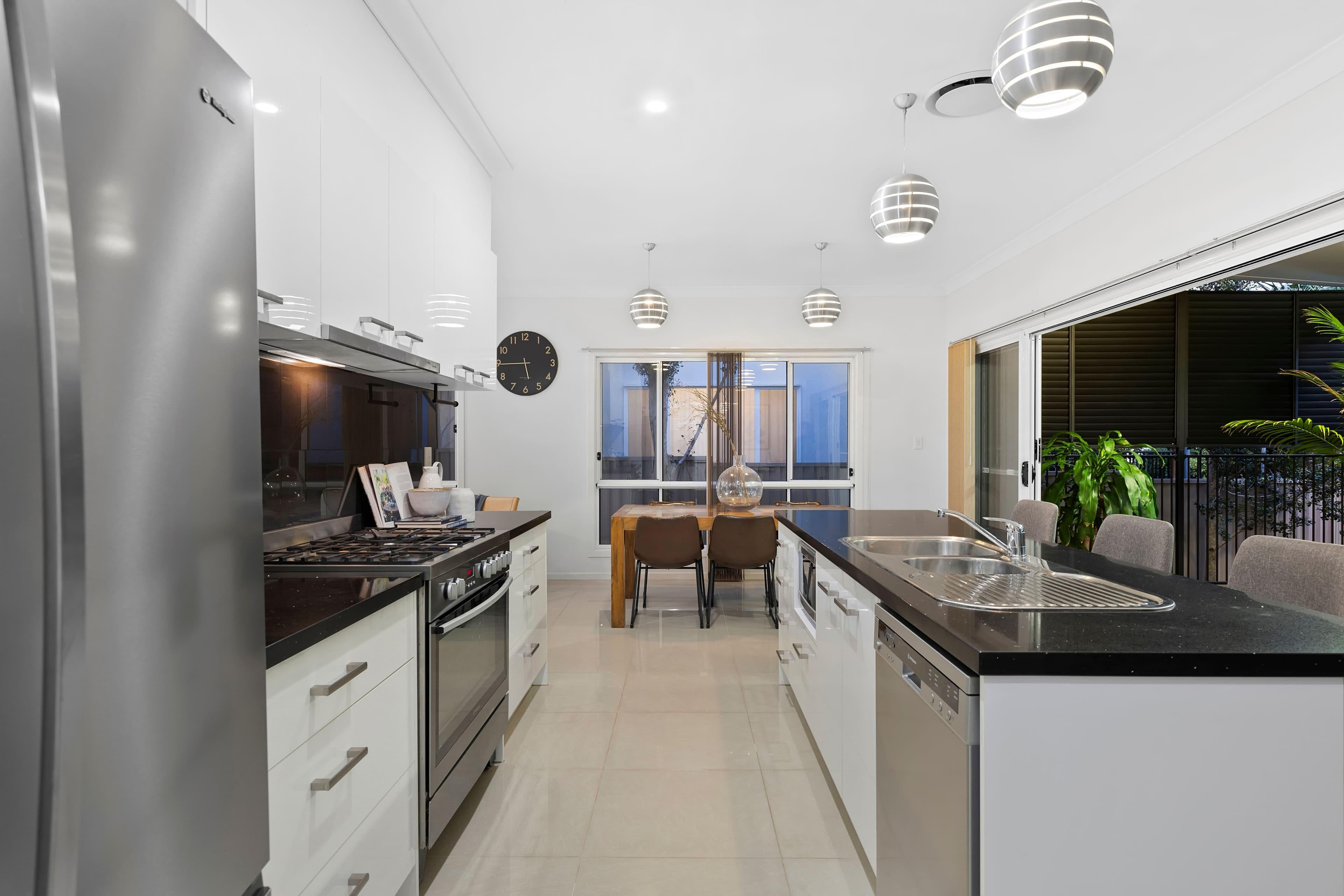 14 Piddington Street, Ashgrove QLD 4060, Ashgrove - Thumbnail 3