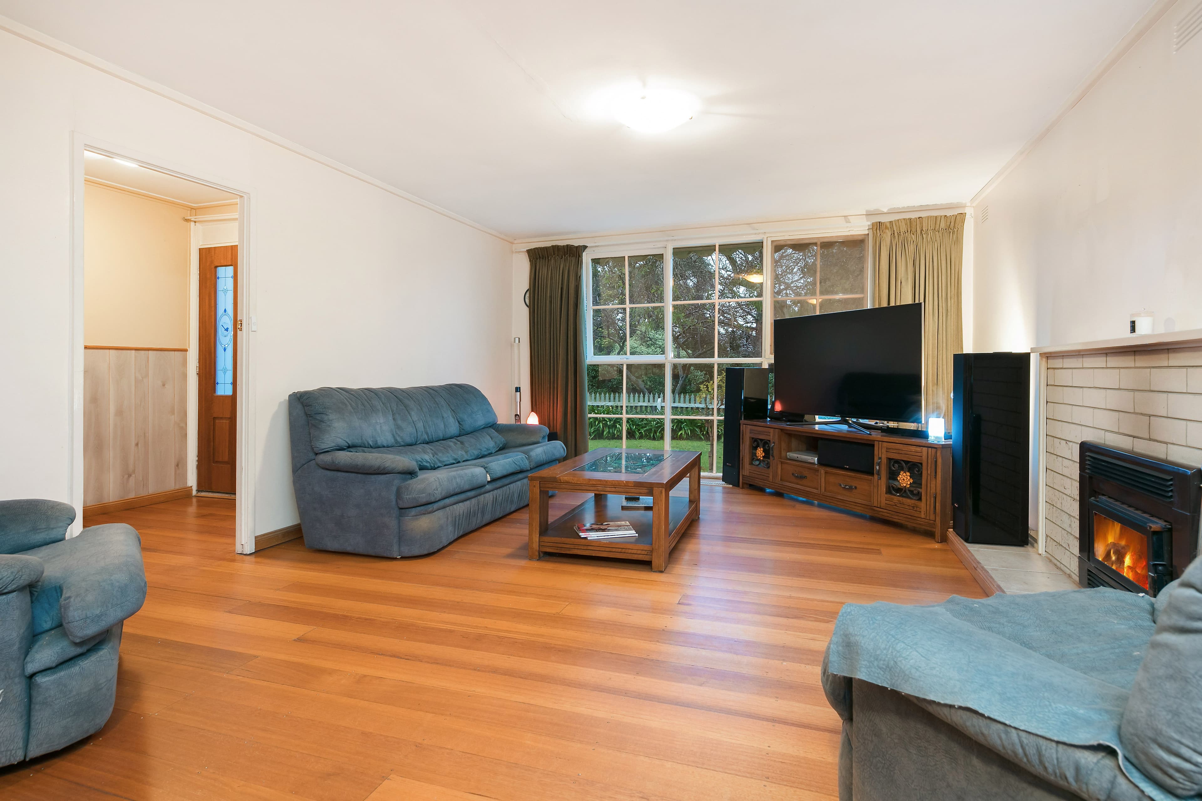 18 Derna Crescent, Frankston VIC 3199, Frankston - Thumbnail 4
