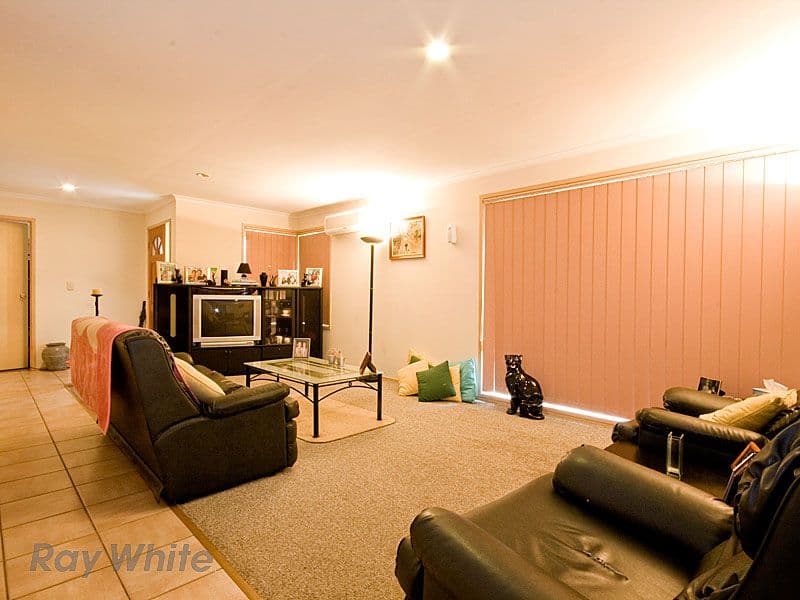 33 Mahogony Place, FOREST LAKE QLD 4078, Forest Lake - Thumbnail 2