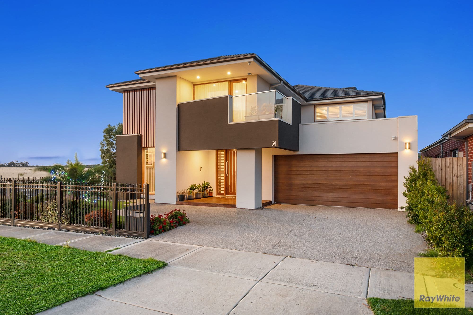 34 Bowral Avenue, Point Cook VIC 3030, Point Cook - Thumbnail 2