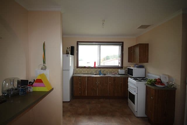 10 Rupert Street, Oberon NSW 2787, Oberon - Thumbnail 4