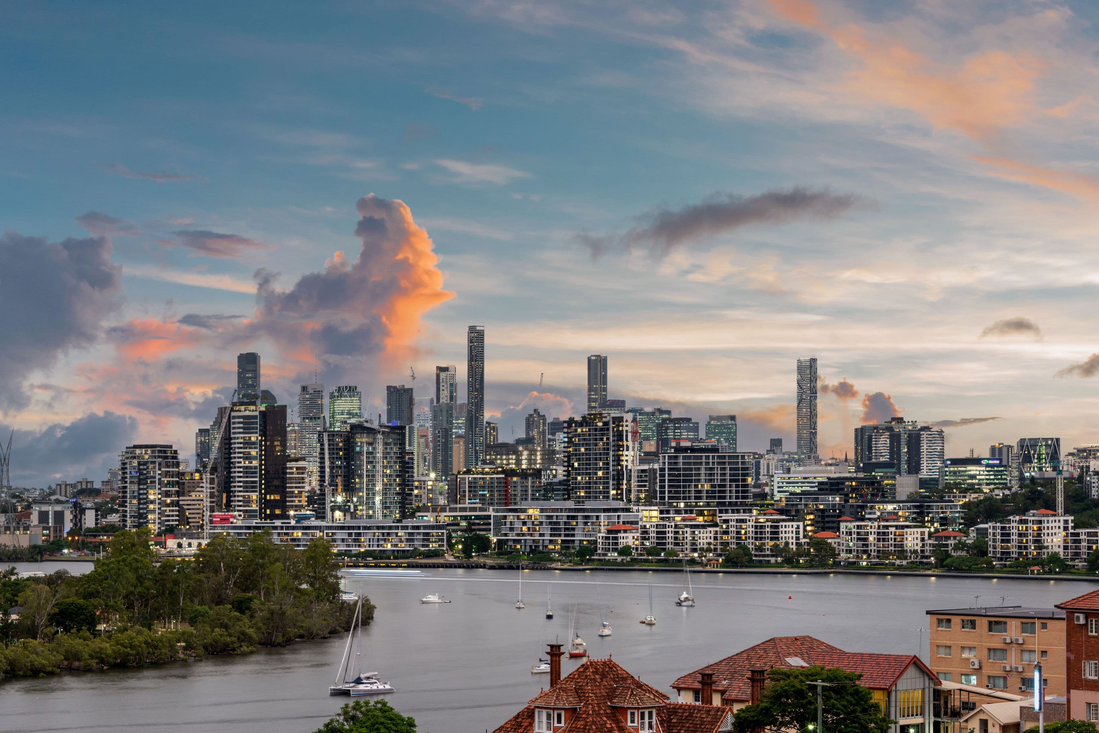 68 Crescent Road, Hamilton QLD 4007, Hamilton - Thumbnail 2