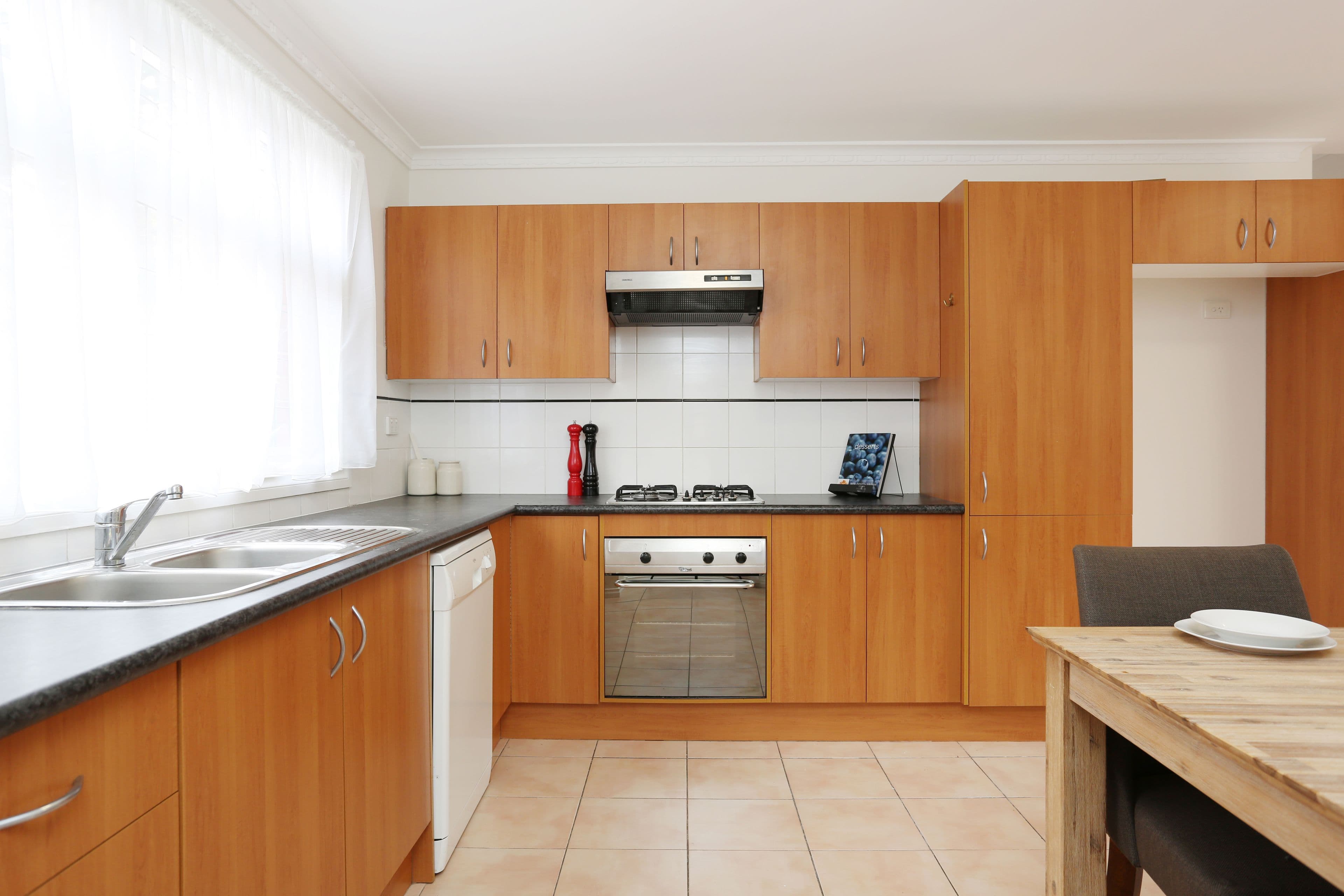 71 Lloyd Street, Strathmore VIC 3041, Strathmore - Thumbnail 3