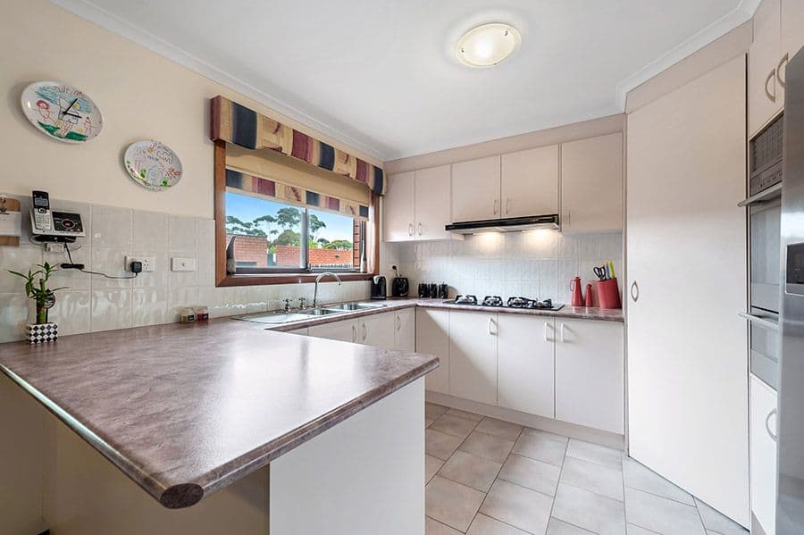 25 Alma Street, Craigieburn VIC 3064, Craigieburn - Thumbnail 2