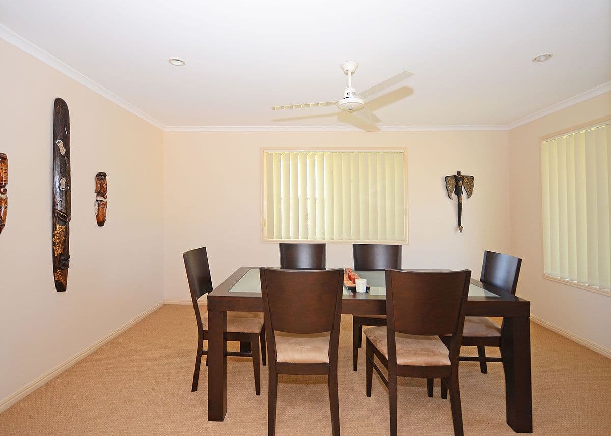 53 Rosewood Avenue, WONDUNNA QLD 4655, Wondunna - Thumbnail 6
