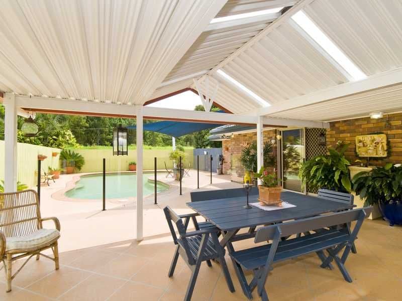 190 K P Mcgrath Drive, ELANORA QLD 4221, Elanora - Thumbnail 2
