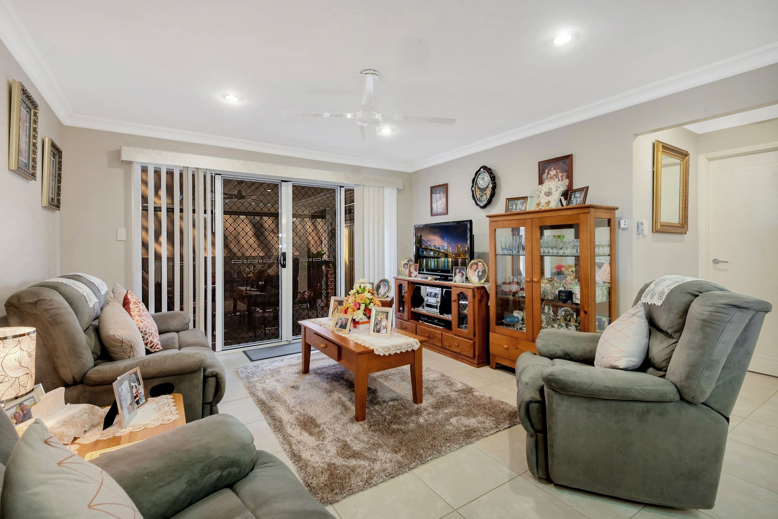 41 Tara Street, Wilsonton QLD 4350, Wilsonton - Thumbnail 2