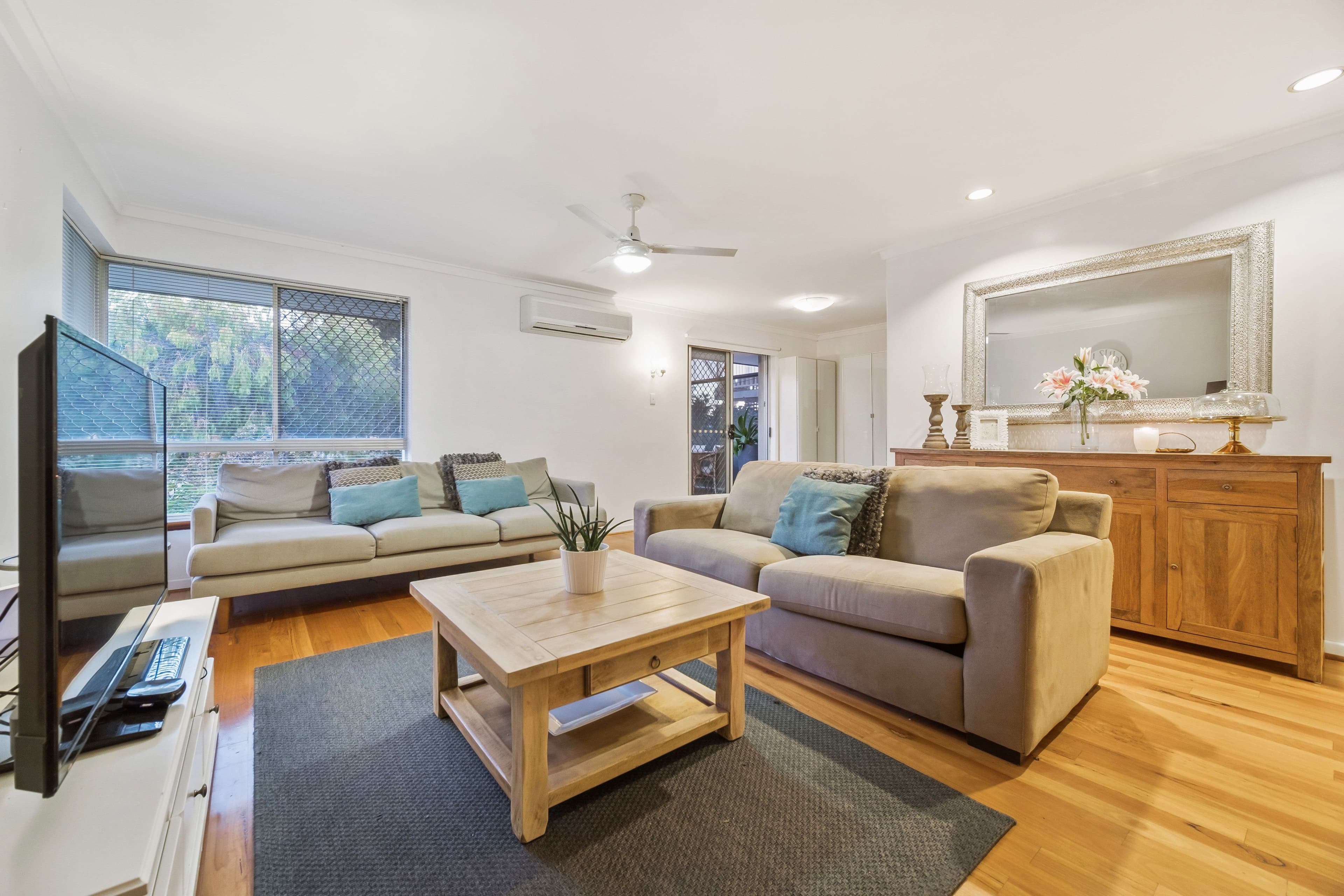 33a Raleigh Road, Sorrento WA 6020, Sorrento - Thumbnail 6