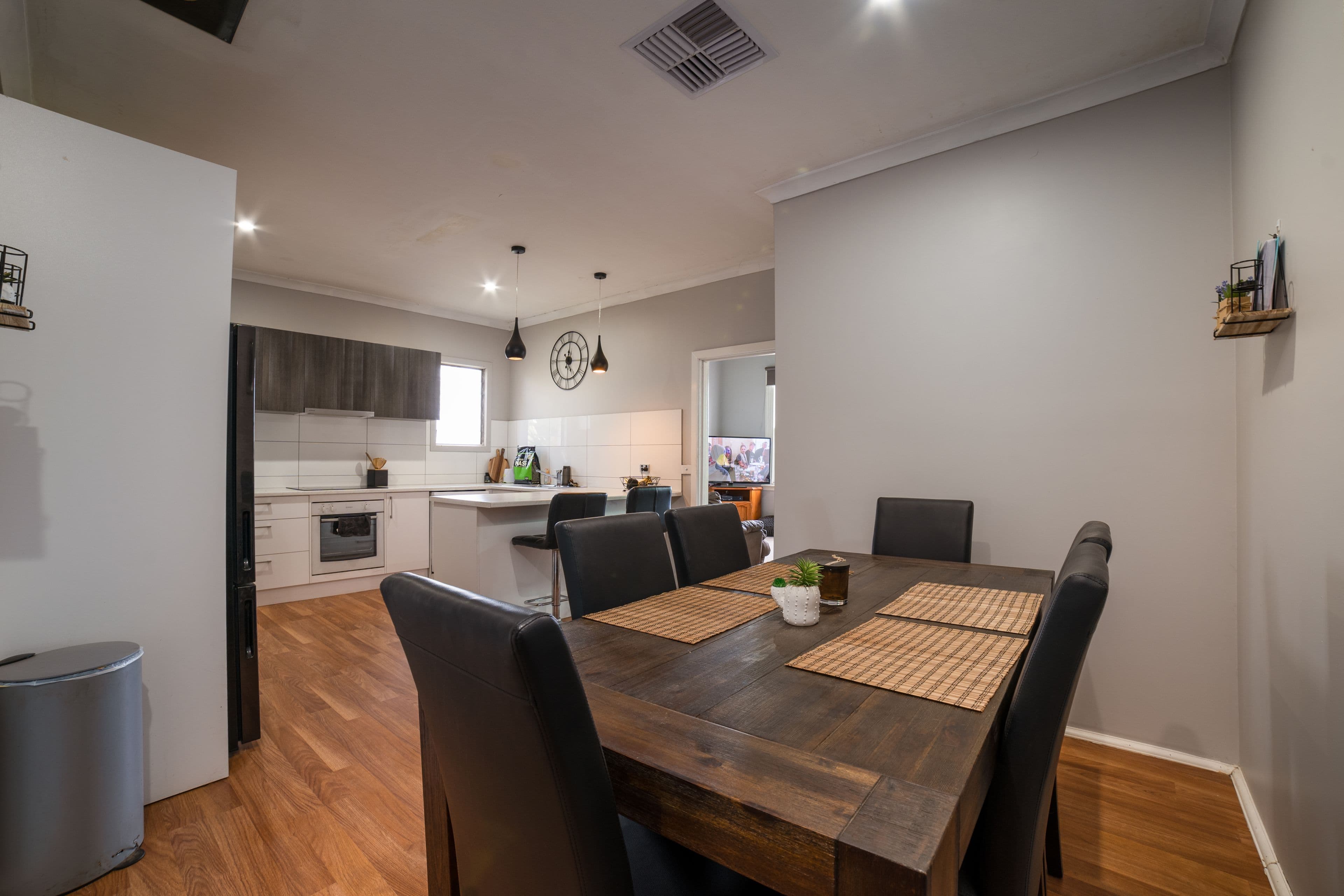 8 Mcpherson Street, Epsom VIC 3551, Epsom - Thumbnail 5