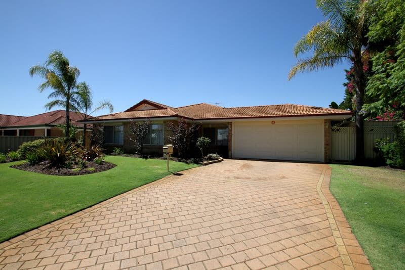 31 Roscommon Crescent, ORELIA WA 6167, Orelia - Thumbnail 2