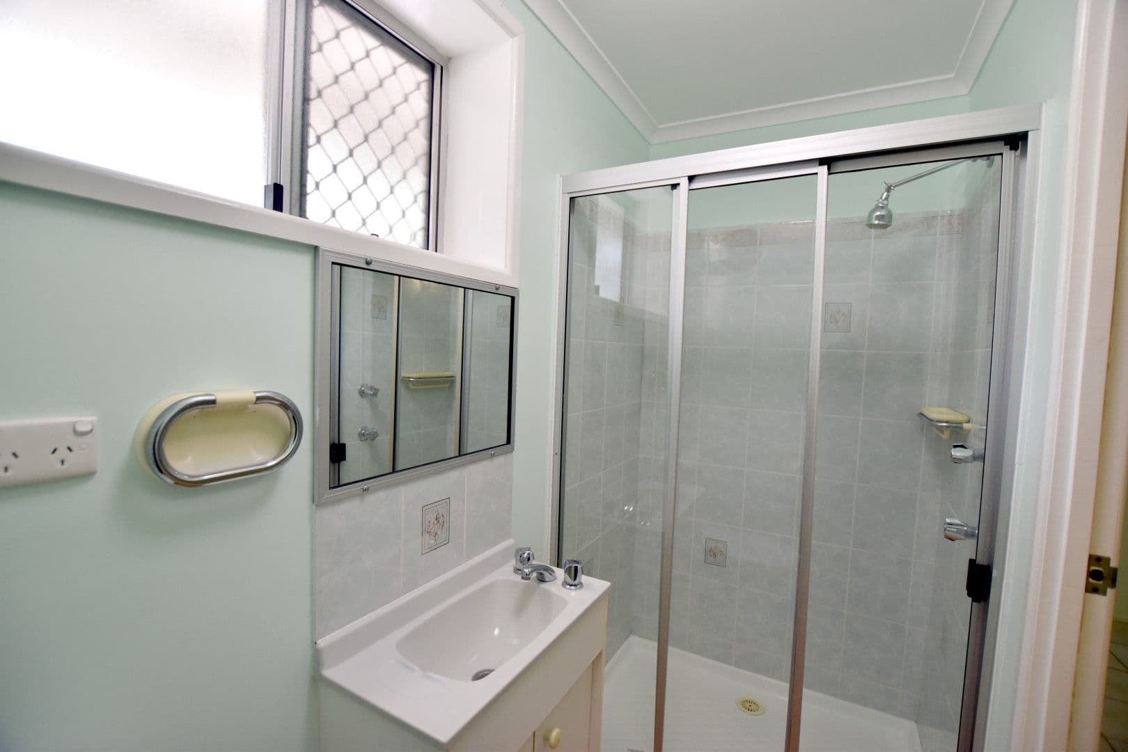 10 Gretel Drive, Clinton QLD 4680, Clinton - Thumbnail 8