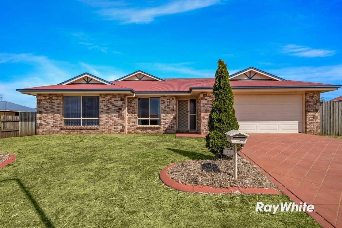 11 Macrossan Street, Cranley QLD 4350, Cranley - Image 1
