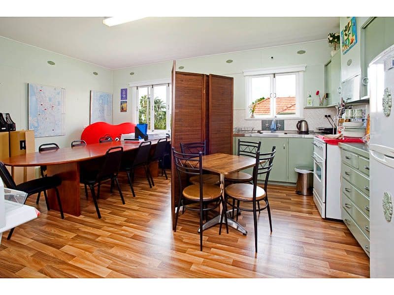 1651 Logan Road, UPPER MOUNT GRAVATT QLD 4122, Upper Mount Gravatt - Thumbnail 6