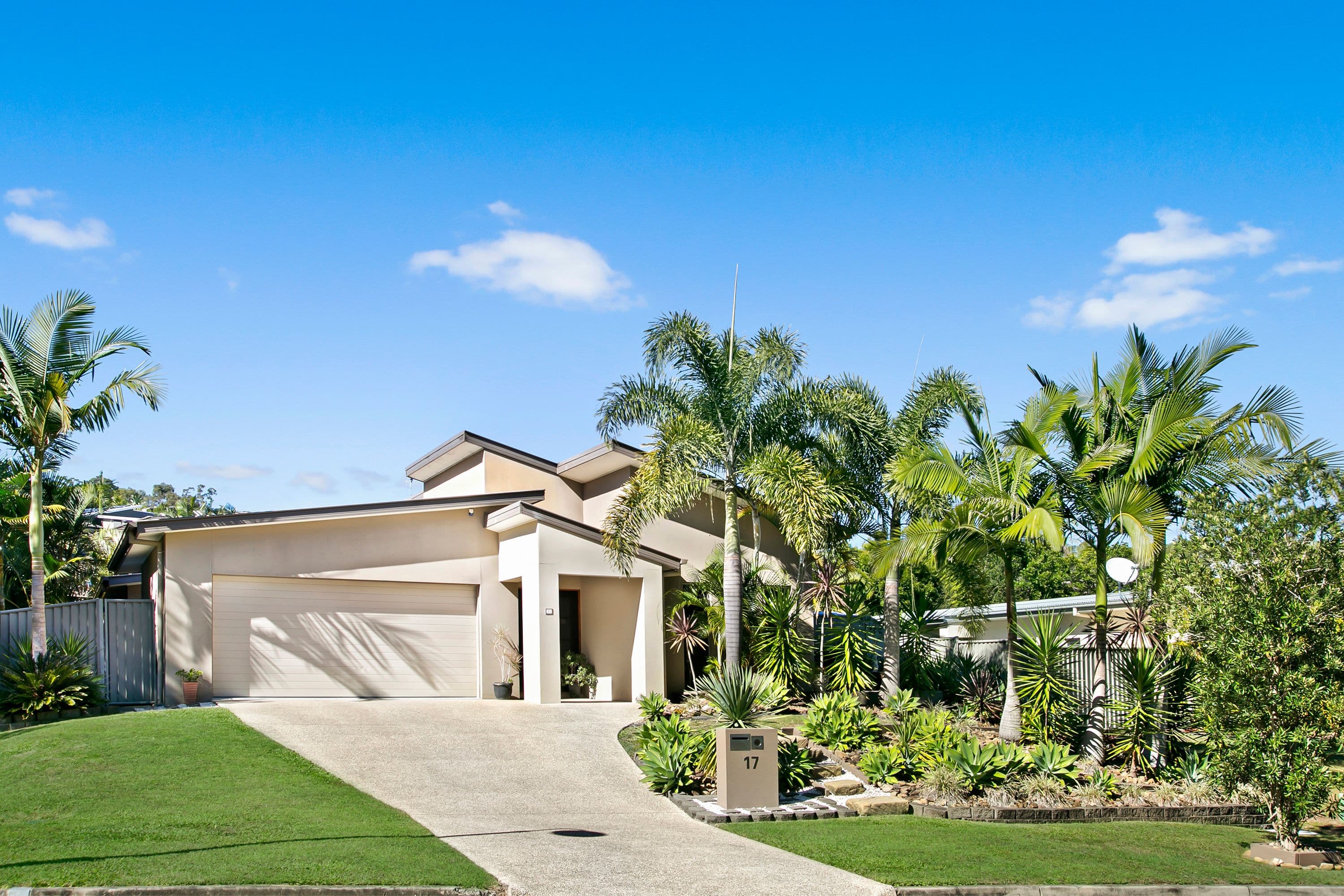 17 Emerson Drive, Bonogin QLD 4213, Bonogin - Image 1