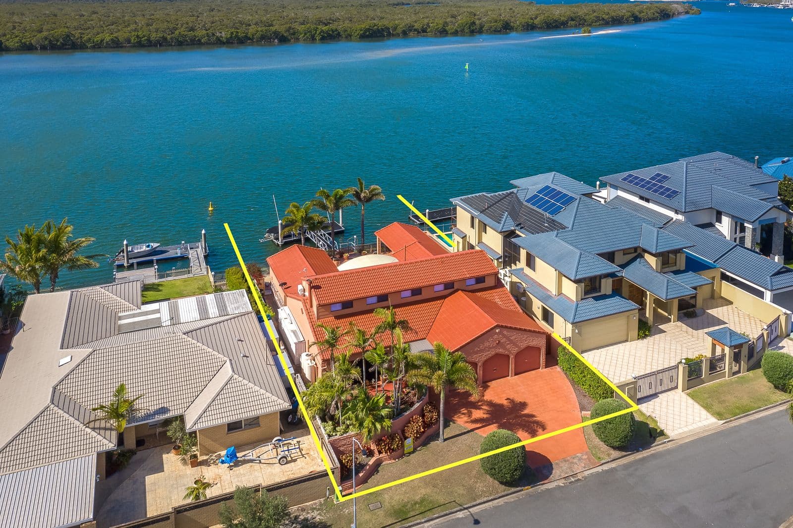 7 Arrowsmith Court, Paradise Point QLD 4216, Paradise Point - Thumbnail 4