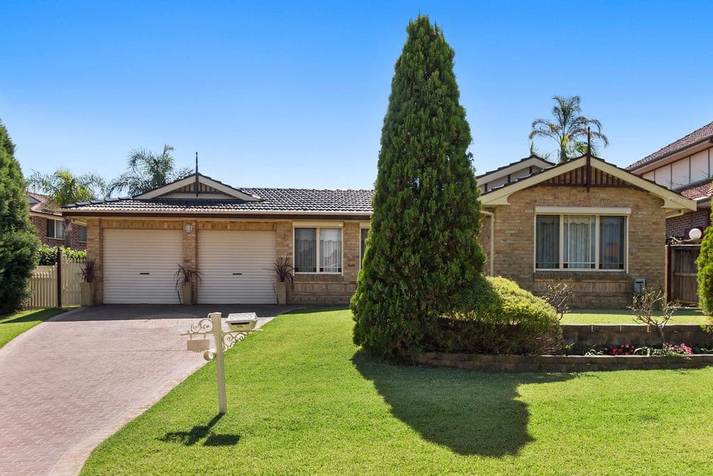 7 Bickerton Avenue, Green Valley - Image 1