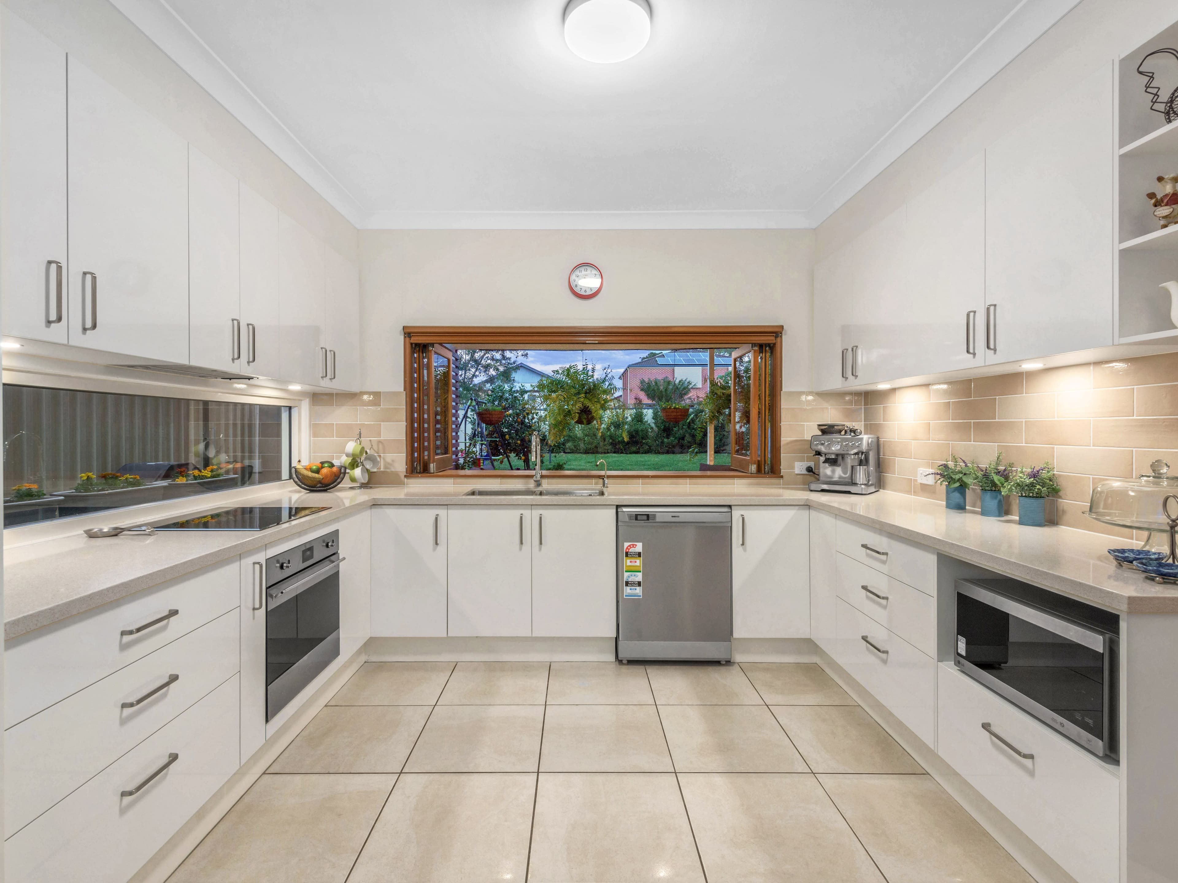 35 PENHILL Street, Nudgee QLD 4014, Nudgee - Thumbnail 4