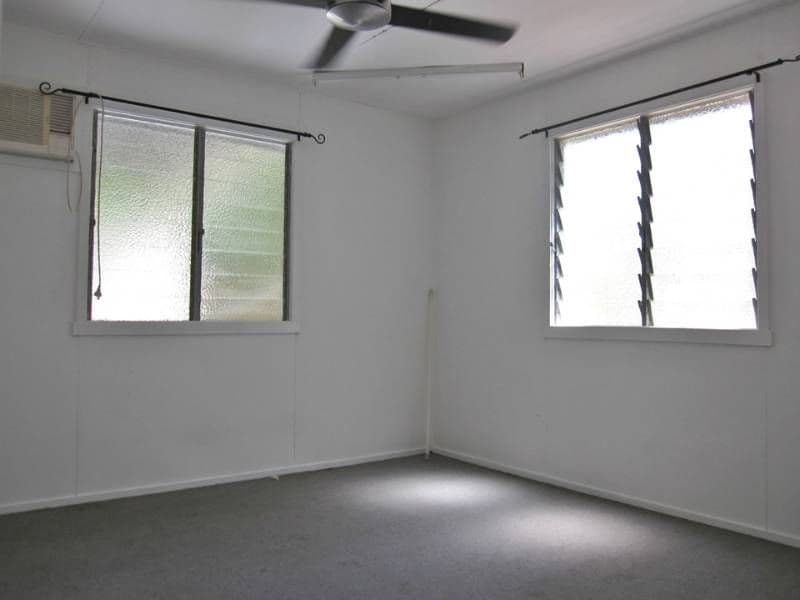 100 Christensen Street, MACHANS BEACH QLD 4878, Machans Beach - Thumbnail 6