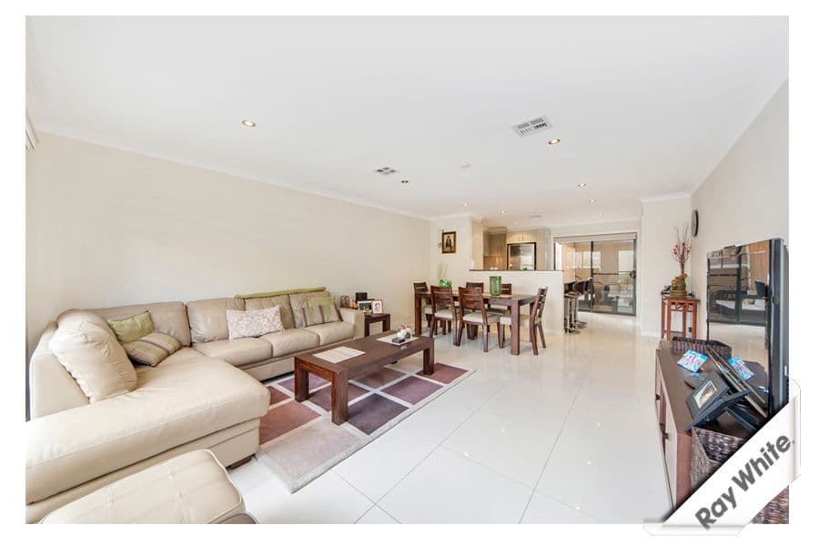 13 Gerald Street, QUEANBEYAN NSW 2620, Queanbeyan - Thumbnail 3