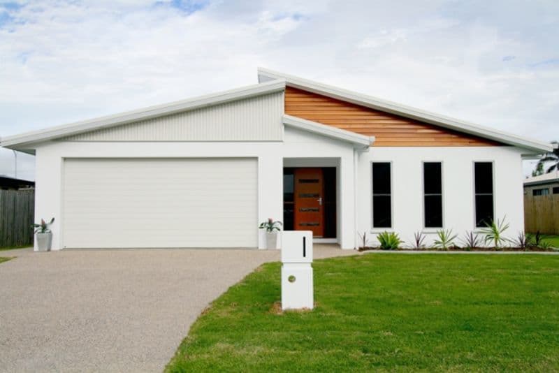 49 Firefly Crescent, OORALEA QLD 4740, Ooralea - Image 1