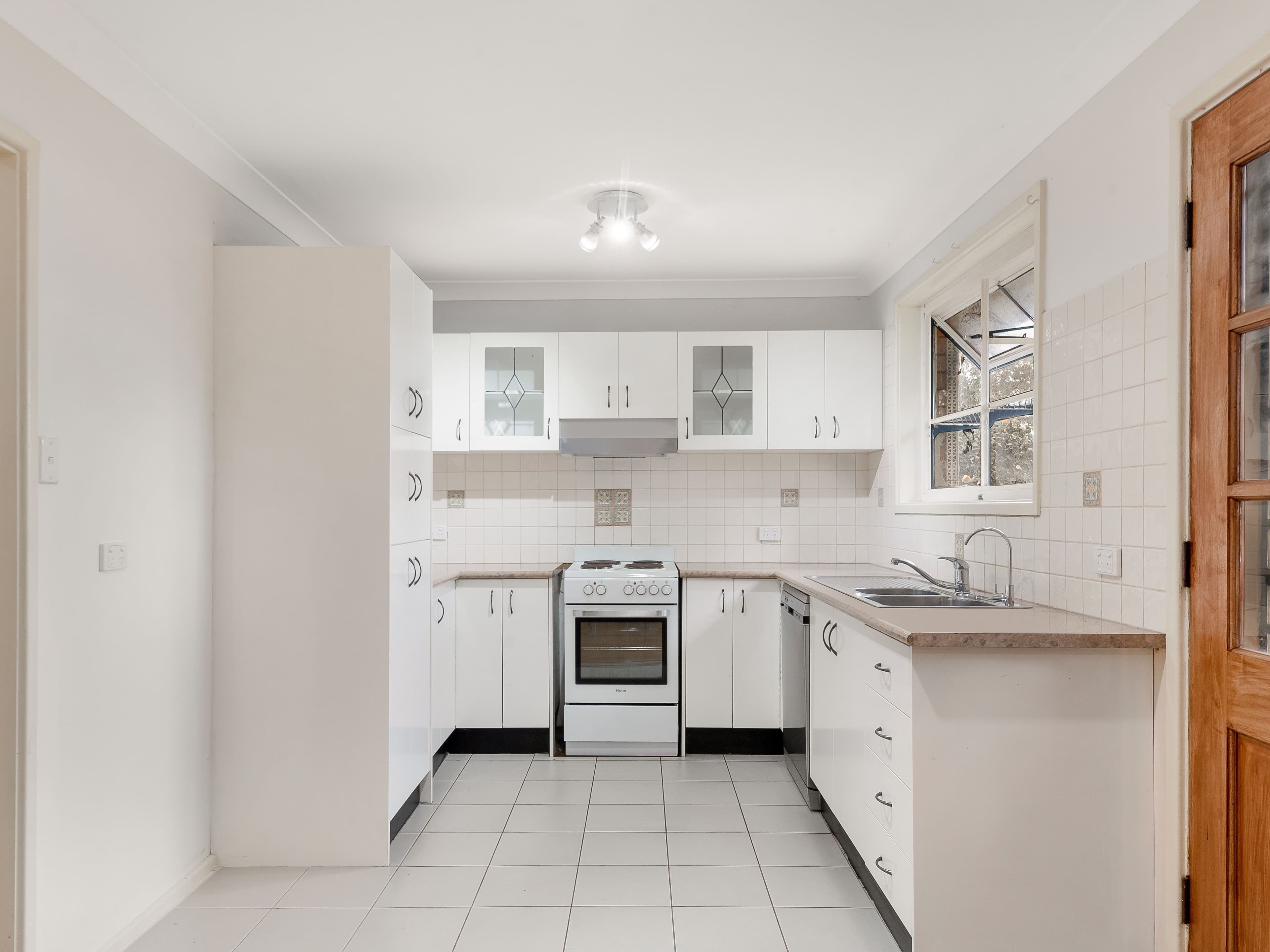 68 Evelyn Street, Macquarie Fields NSW 2564, Macquarie Fields - Thumbnail 5