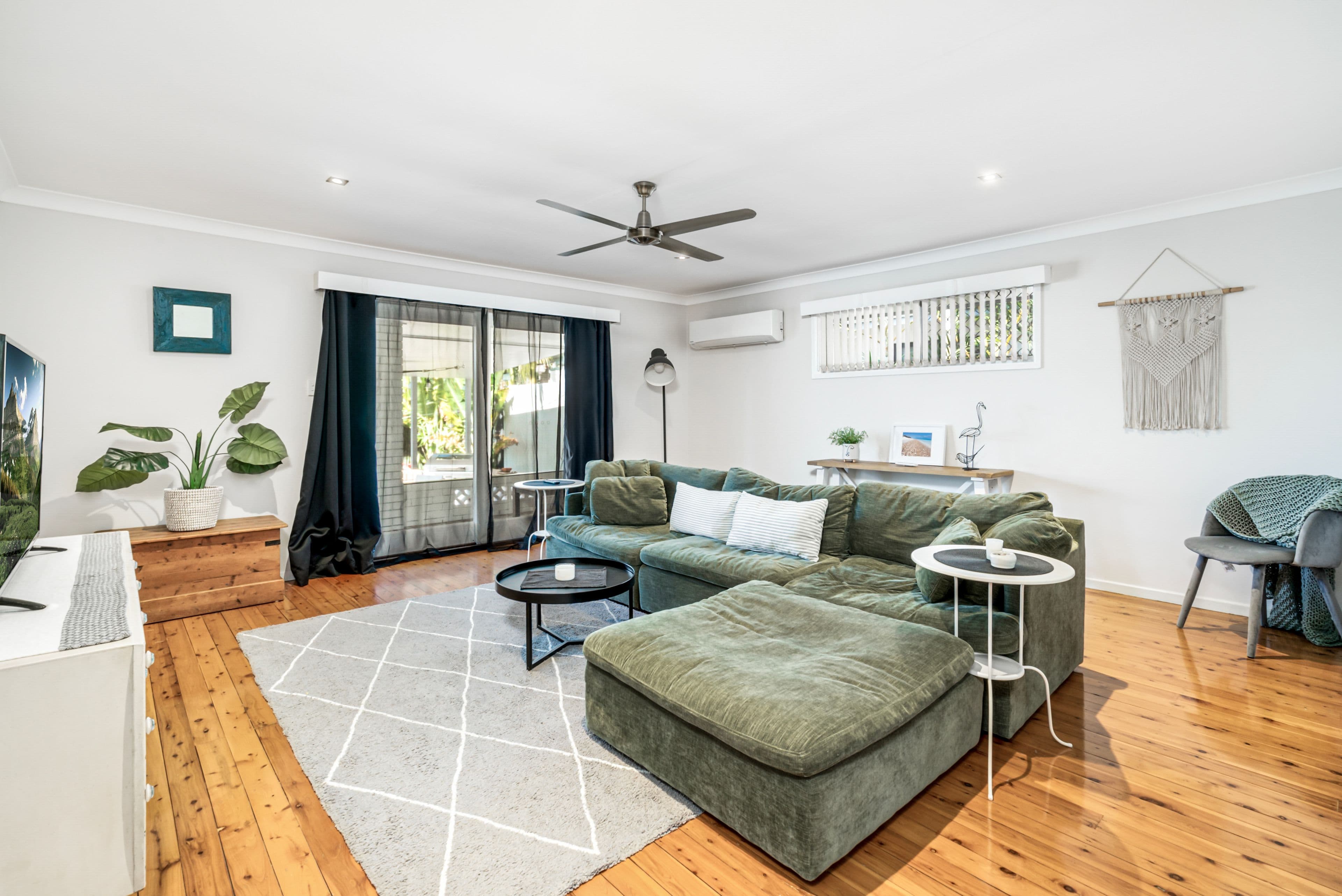 86 Leyte Avenue, Palm Beach QLD 4221, Palm Beach - Thumbnail 6