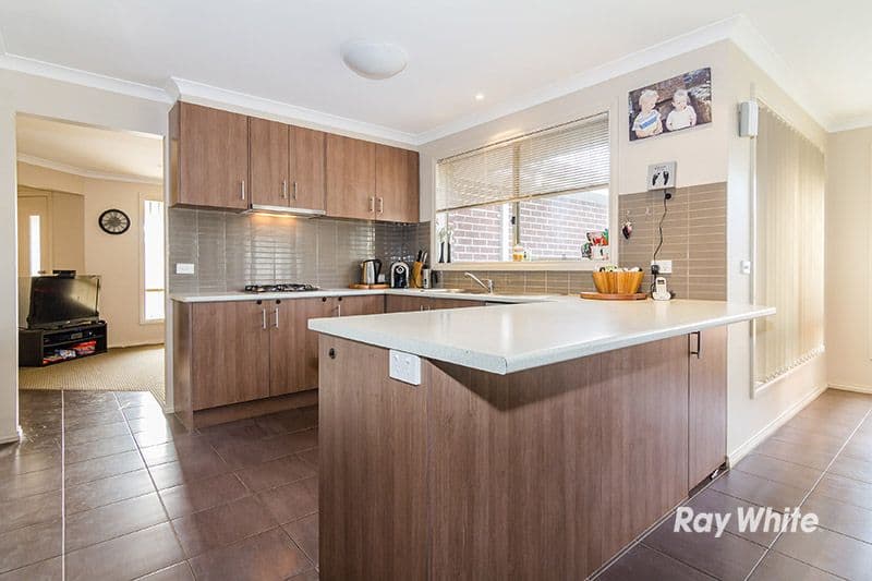 77 Thunderbolt  Drive, Cranbourne East VIC 3977, Cranbourne East - Thumbnail 2