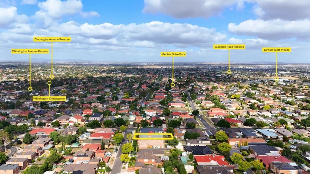 3 Hayley Street, Hoppers Crossing VIC 3029, Hoppers Crossing - Thumbnail 2