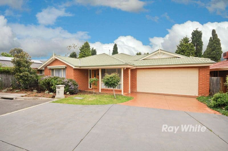 4 Leo Close, WANTIRNA SOUTH VIC 3152, Wantirna South - Image 1