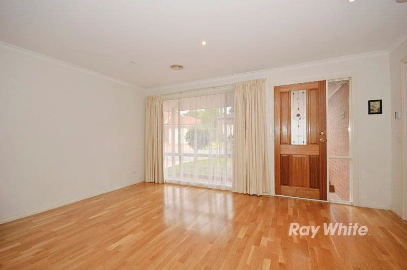 4 Leo Close, WANTIRNA SOUTH VIC 3152, Wantirna South - Thumbnail 4