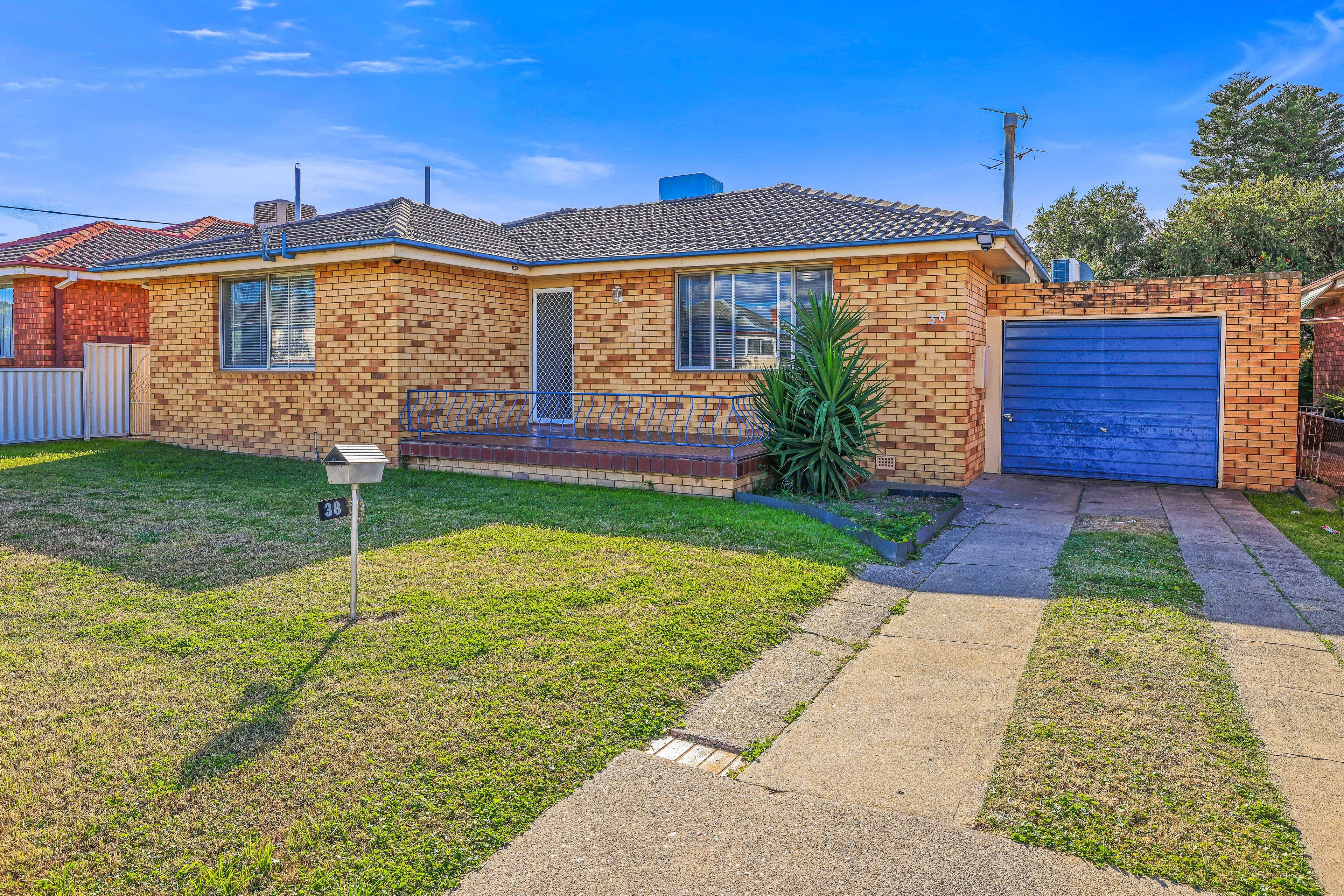 38 Margaret Street, Tamworth NSW 2340, Tamworth - Thumbnail 2