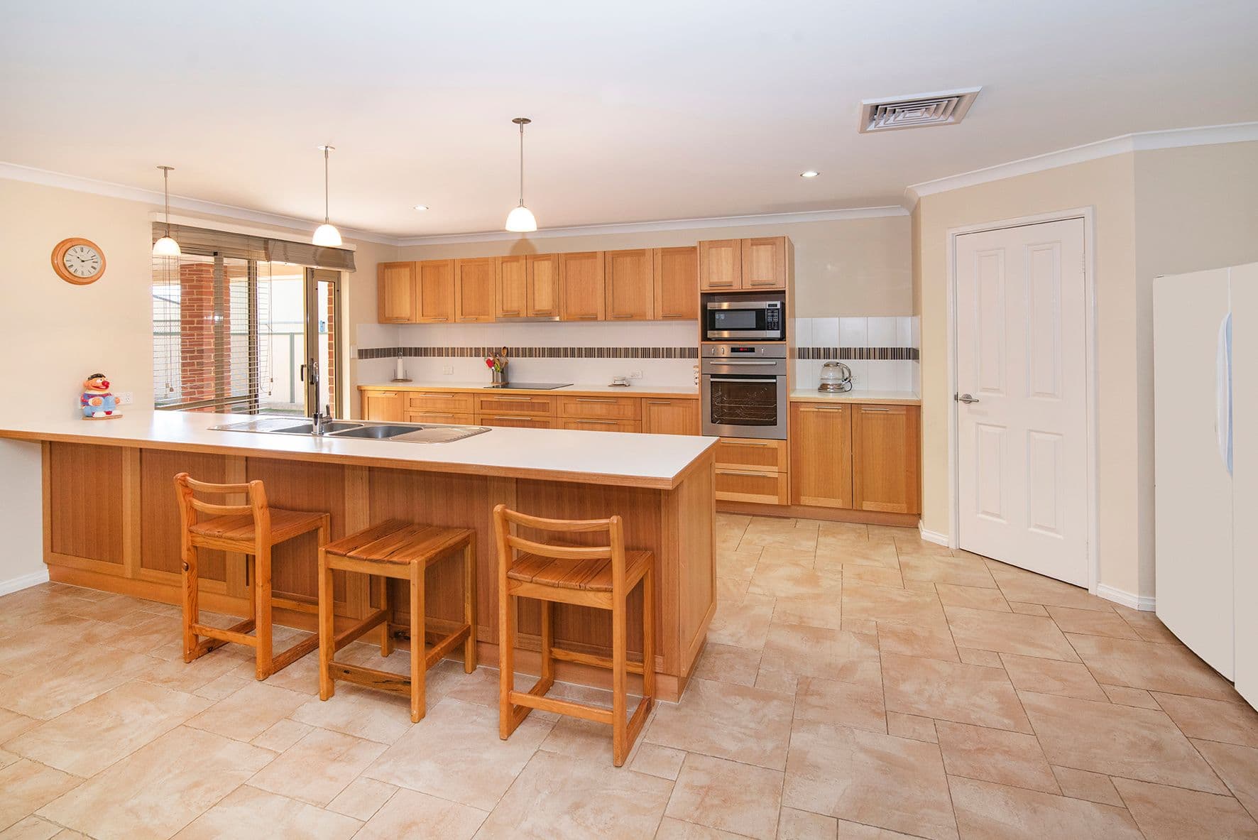 28 Santons Approach, Yalyalup WA 6280, Yalyalup - Thumbnail 2
