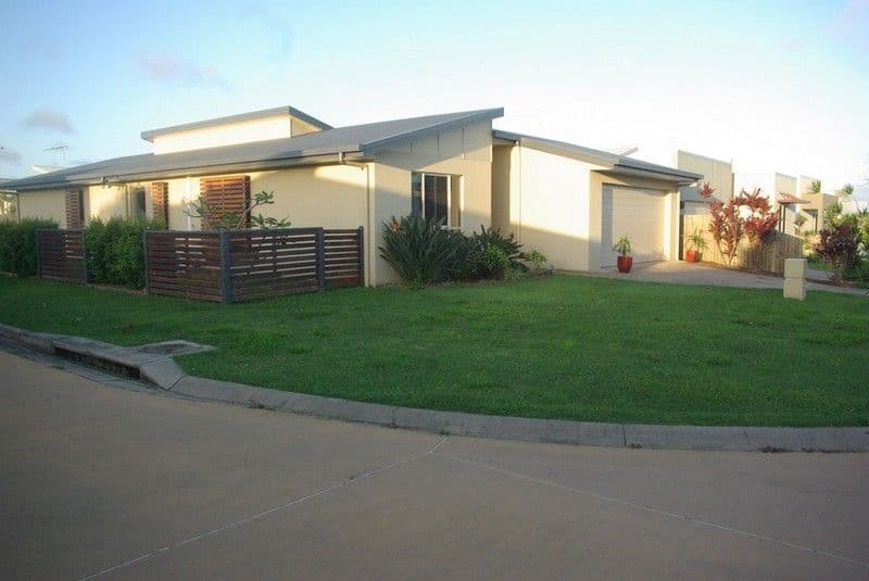 10 Rosemoor Court, GLENELLA QLD 4740, Glenella - Thumbnail 2