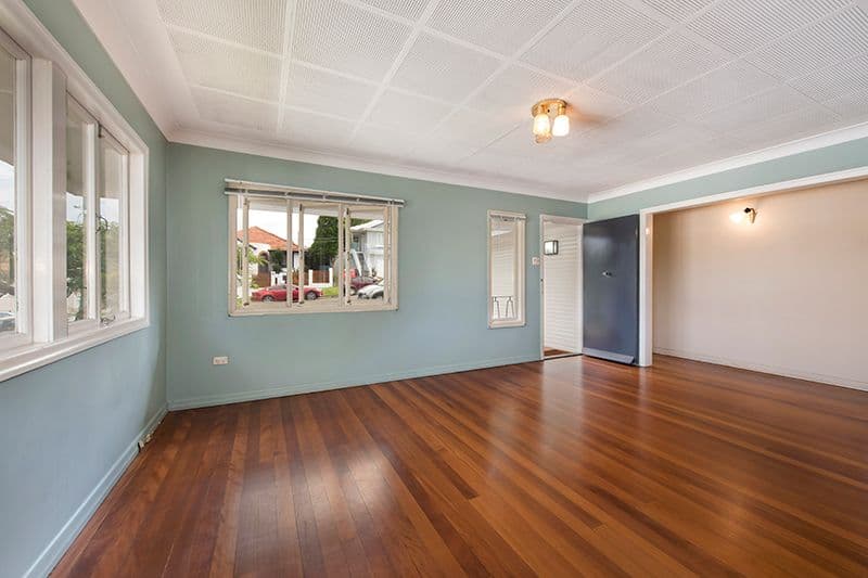 10 Justin Street, Holland Park West QLD 4121, Holland Park West - Thumbnail 3