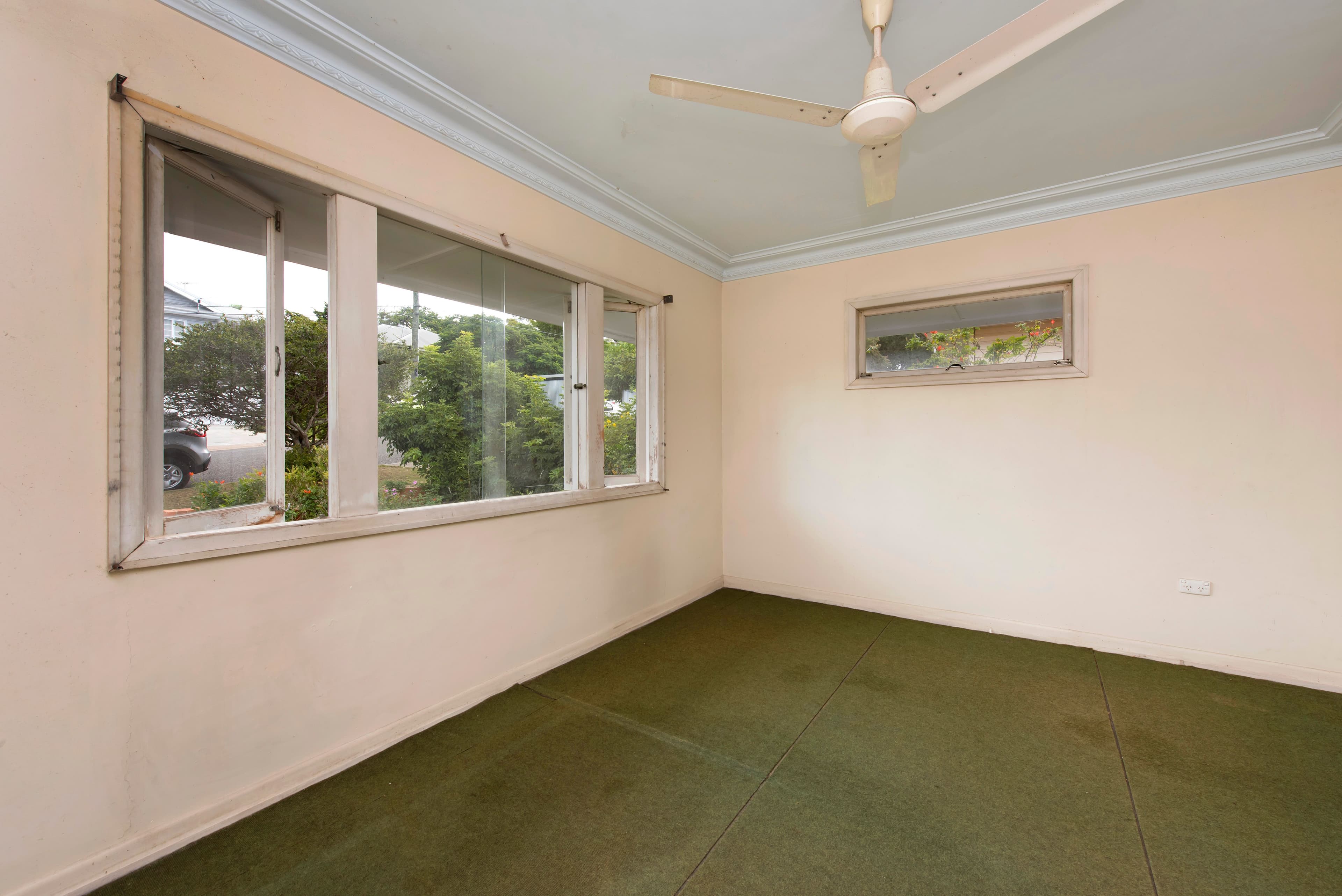 10 Justin Street, Holland Park West QLD 4121, Holland Park West - Thumbnail 7