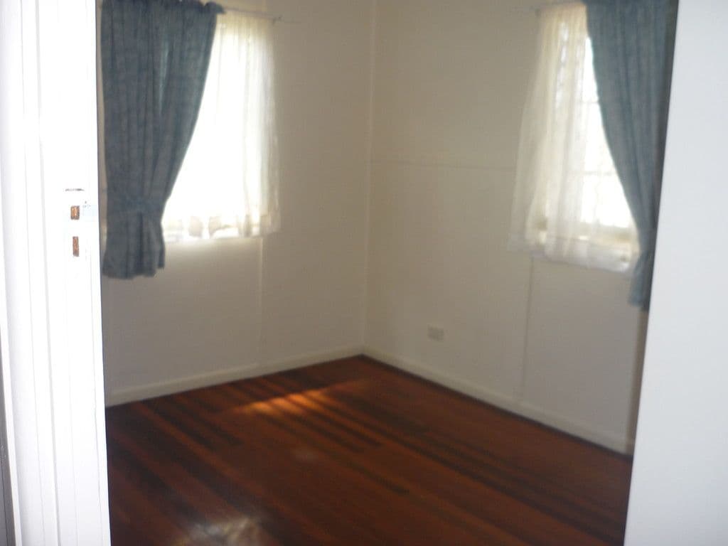 42 George Street, Caboolture QLD 4510, Caboolture - Thumbnail 7